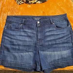 Size 20 maurices jean shorts